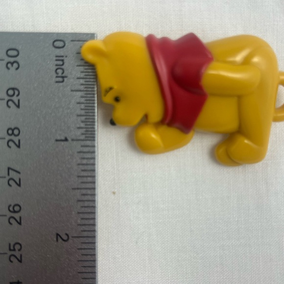 VTG Winnie the Pooh Pacifier Clip Brooch Pin The First Years - Picture 9 of 9